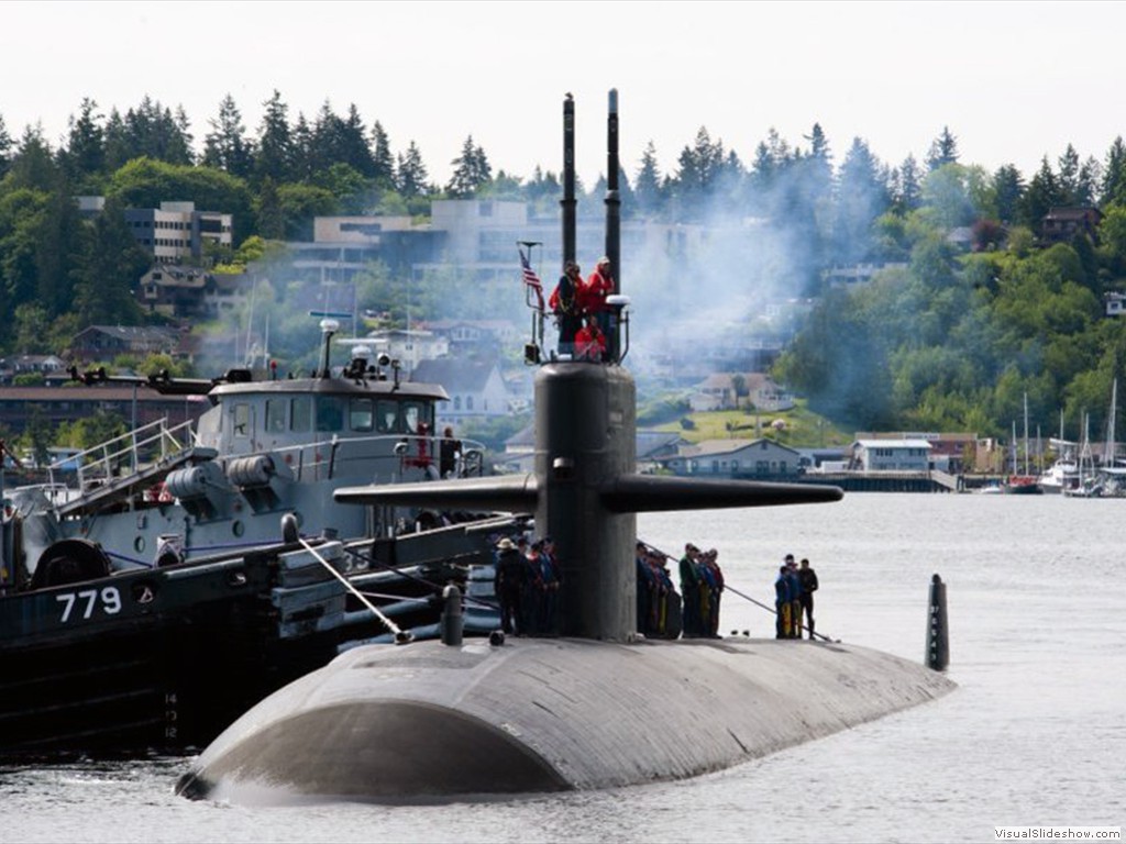 USS Bremerton (SSN-698) escorted into its namesake city