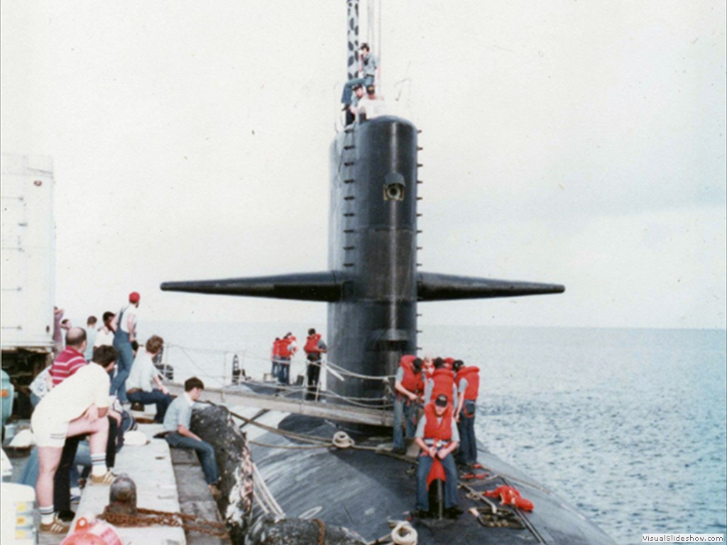 USS Flying Fish (SSN-673)-4