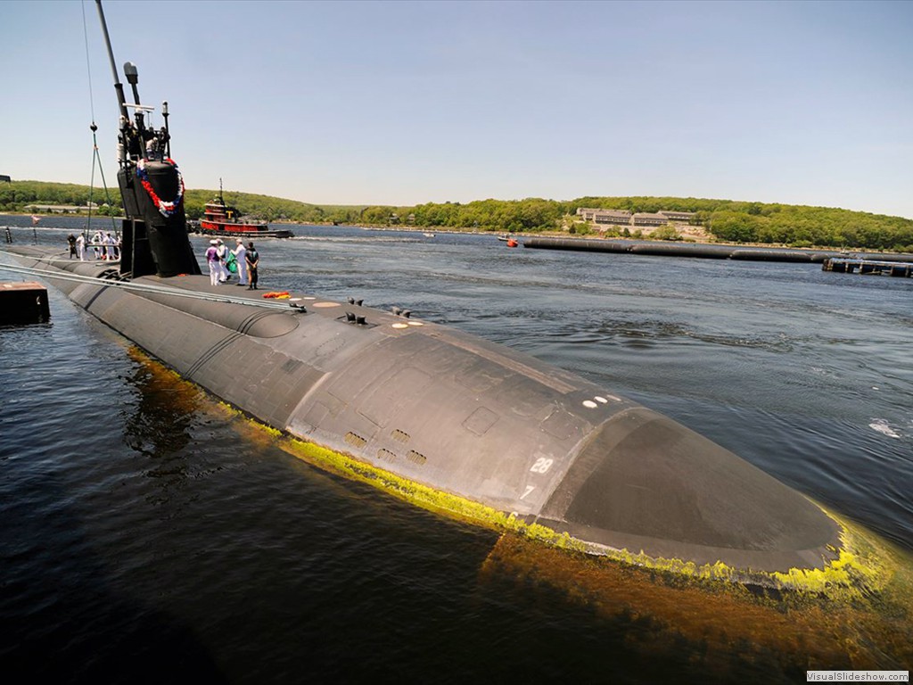 USS Hartford (SSN-768) with damage to the sail.