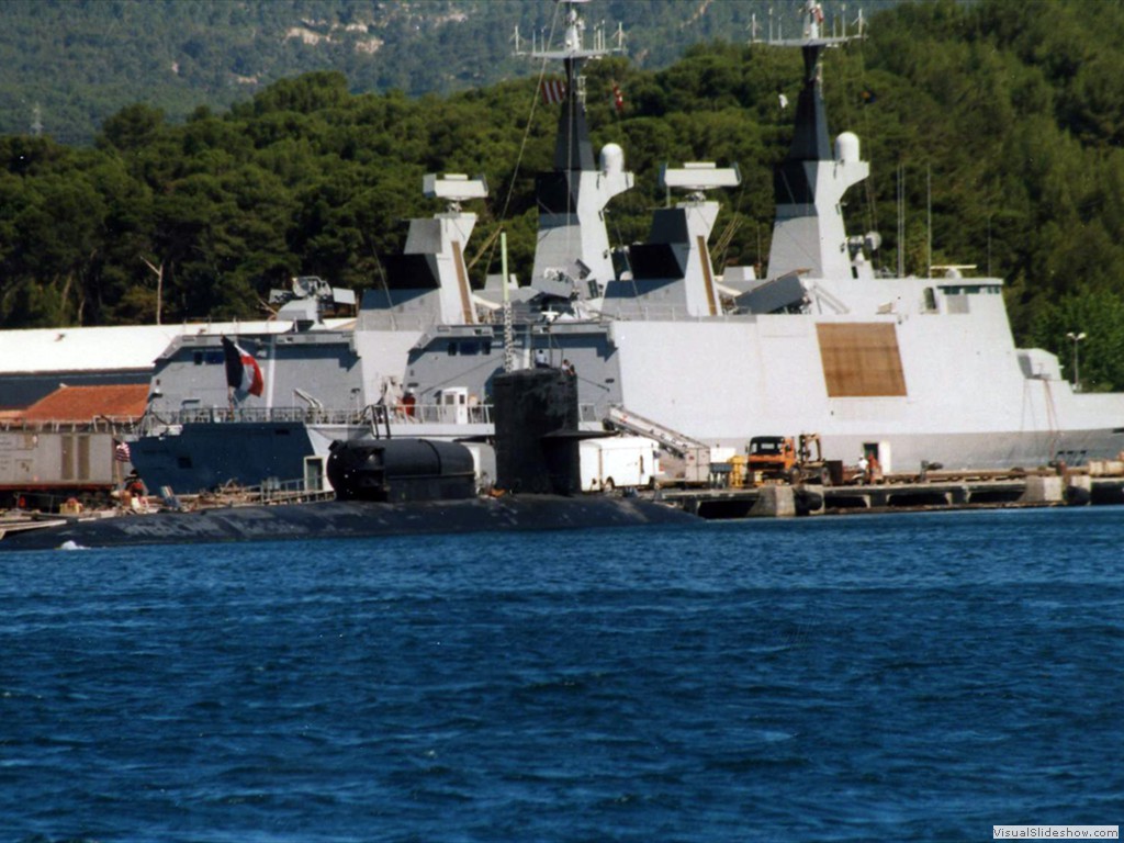 USS L. Mendel Rivers (SSN-686)-2