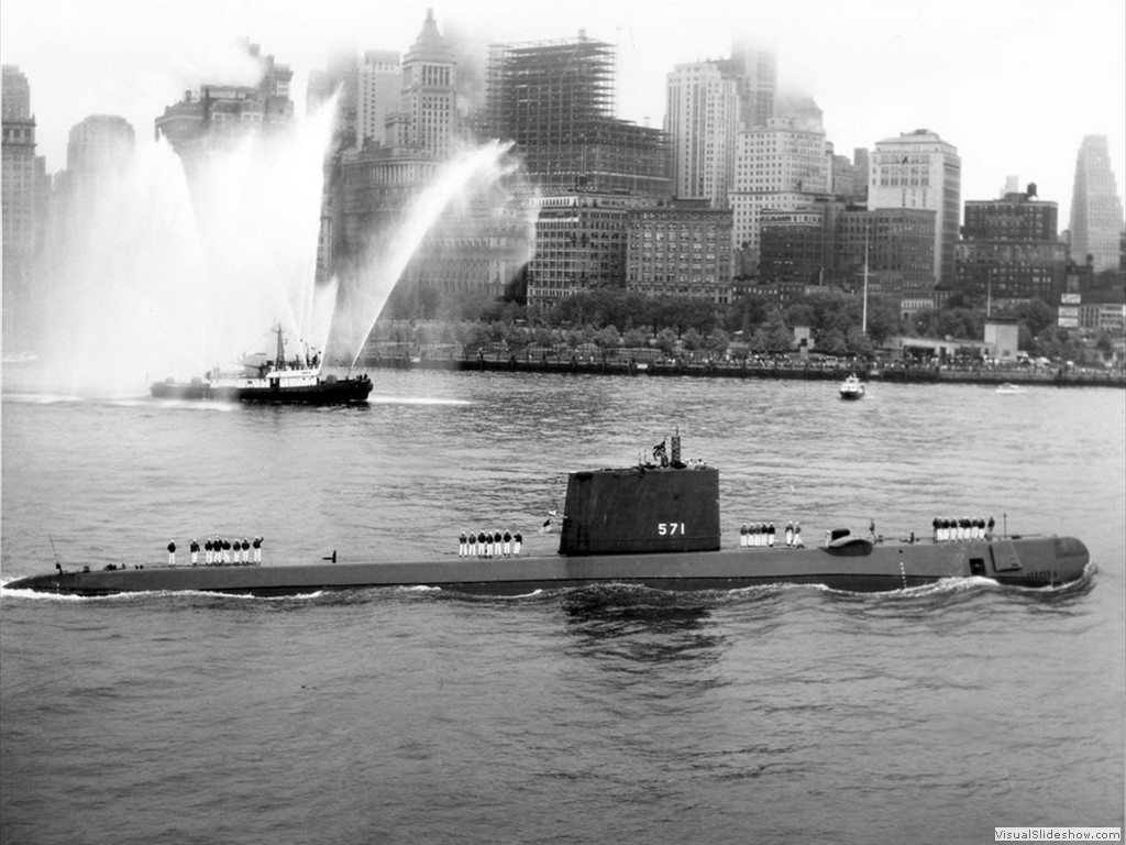 USS Nautilus (SSN-571)-1