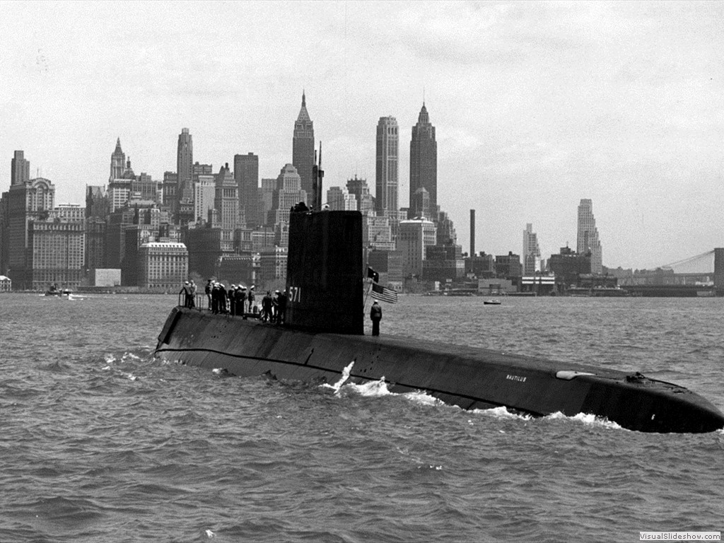 USS Nautilus (SSN-571) (4)