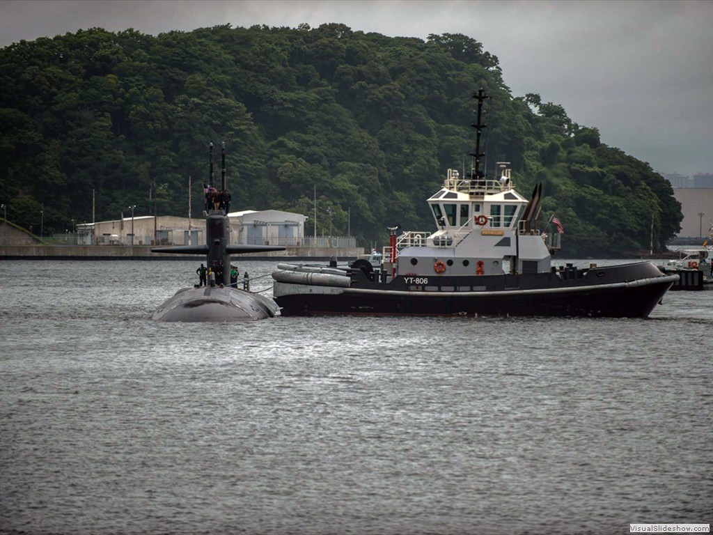 USS Oklahoma City (SSN-723) pulls into Yokosuka, 7 July 2014.