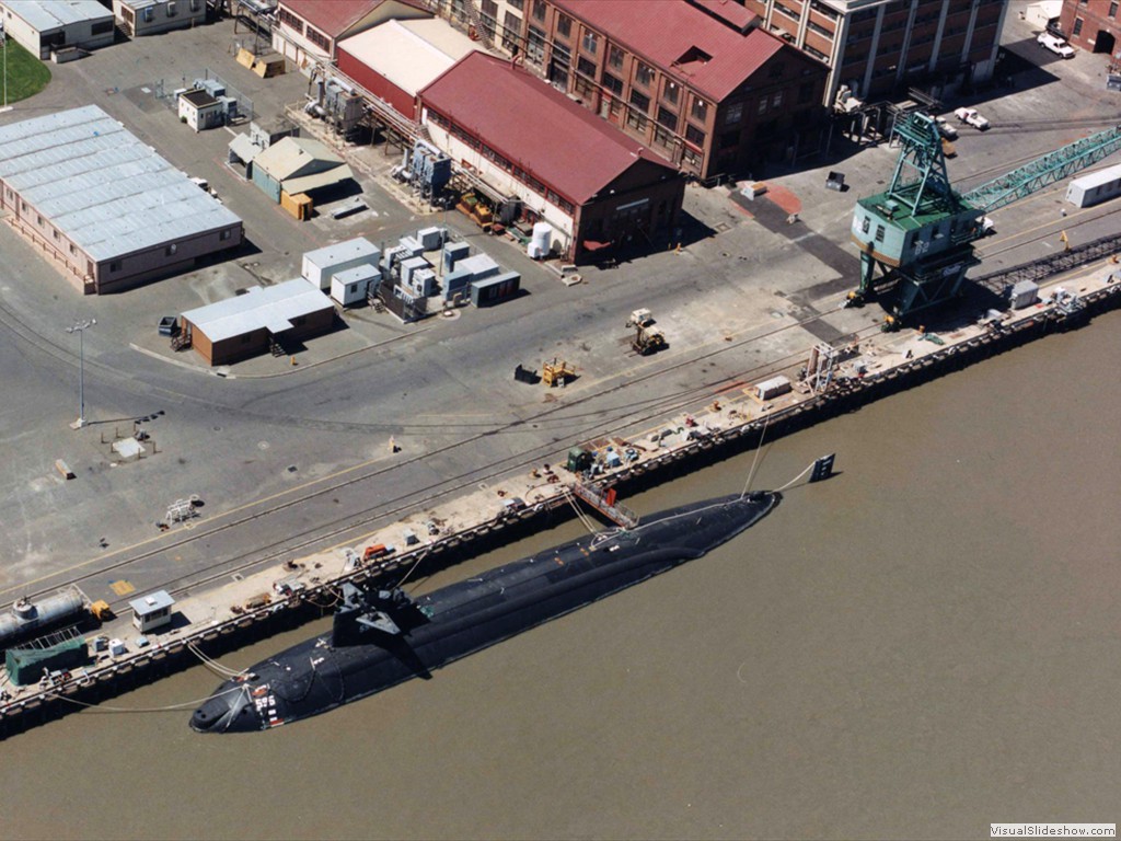 USS Plunger (SSN-595)