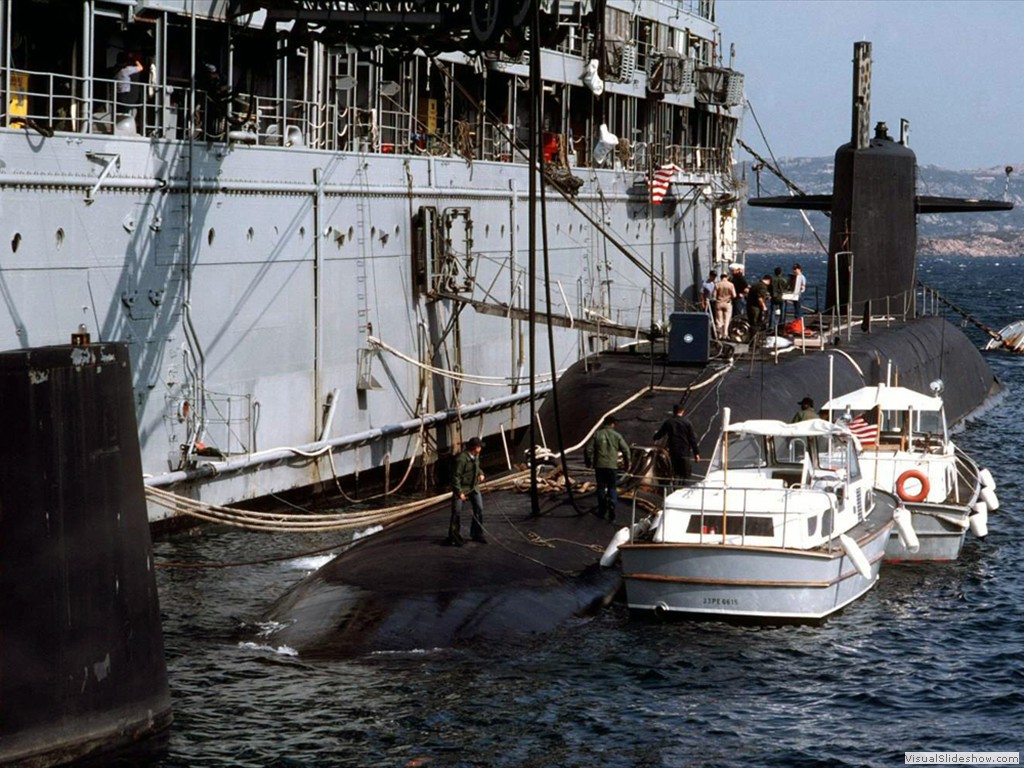 USS Thomas Jefferson (SSBN-618)