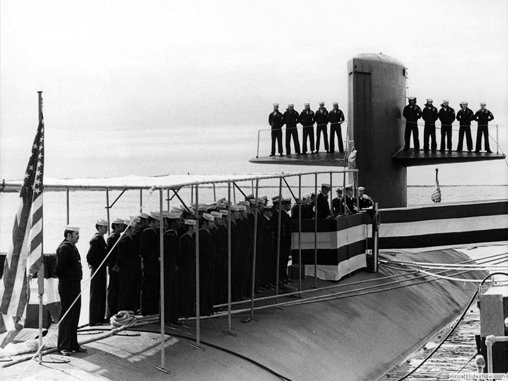 USS Tunny (SSN-682) commissioning 1974.